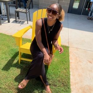 Meet your Posher, Kayla